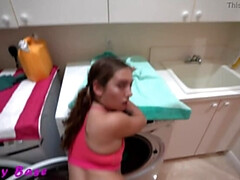 Gros cul, Gorge profonde, Queue, Faciale, Petite femme, Soeurs, Tabou, Adolescente