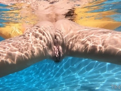 フェラチオ, 茶髪の, 毛深い, ハメ撮り, 剃毛, ストリッピング, ティーン, おもちゃ