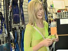 Random girls flashed their nice boobs in exchange for cash