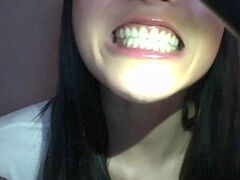 jaws teeth uvula..