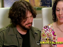 Enthousiasteling, Lieveling, Grote mammen, Rondborstig, Natuurlijke tieten, Tepels, Swinger, Tieten likken