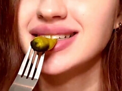 Leie, Grosser arsch, Süss, Hundestellung, Kleid, Erstes mal, Pov, Rock