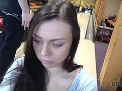 Sucer une bite, Brunette brune, Cocu, Tchèque, Petite amie, Pov, Réalité, Adolescente
