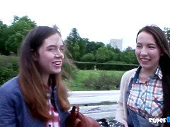 舐める尻, デカチン, フェラチオ, ハードコア, Hd, パーティ, ティーン, 三人