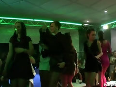 茶髪の, 着衣女と全裸男, ダンス, チン, 女, グループ, ハードコア, 下着