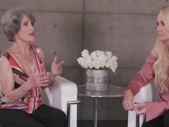 Sucer une bite, Doigter, Léchez, Lingerie, Mature, Seins naturels, Fessée, Jarretelles