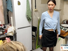 美女, ディルド, 毛深い, レズビアン, 下着, オマンコ, ストッキング, スカートのぞき