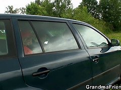 Schönheit, Blondine, Geile alte tussi, Kehlenfick, Reif, Milf, Mutti, Flotter dreier