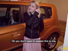 Grote mammen, Rondborstig, Auto, Universiteit, Hardcore, Natuurlijke tieten, Realiteit, Tieten likken