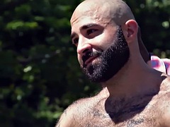 Anal, Verga grande, Negro, Ébano, Gay, Peludo, Al aire libre, Tatuaje