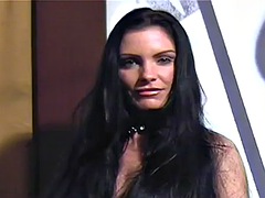 Sadomasoquismo, Morena, Penetracion con dedos, Látex, Masturbación, Solo, Juguetes