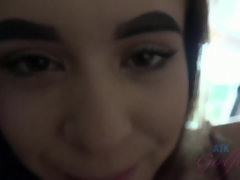 Amateur, Cul, Branlette thaïlandaise, Petite amie, Chatte, Rasée, Maigrichonne, Fumer