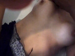 Blasen, Braunhaarige, Handjob, Hardcore, Selbstgemacht, Interrassisch, Latina, Flotter dreier