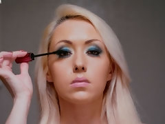 Cul, Gros cul, Gros seins, Blonde, Béant, Branlette thaïlandaise, Mère que j'aimerais baiser, Dénudage