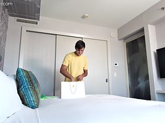 Geschnappt, Dildo, Schwul