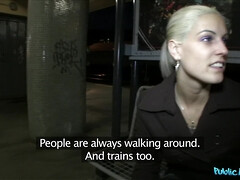 Leie, Blondine, Blasen, Aufs gesicht abspritzen, Im freien, Pov, Öffentlich, Muschi