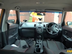 Tetas grandes, Negro, Coche, Corridas faciales, Penetracion con dedos, Atragantadas, Lamidas, Masturbación
