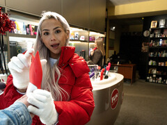 Lieveling, Blond, Pijpbeurt, Man die toekijkt, Lul, Pornster, Geschoren, Trio