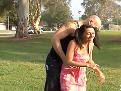 Sucer une bite, Brunette brune, Faciale, Petite femme, Adolescente