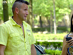 Public, golddigger, rough