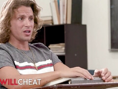 Grosser arsch, Grosse titten, Braunhaarige, Milf, Piercing, Realität, Rasiert, Titten