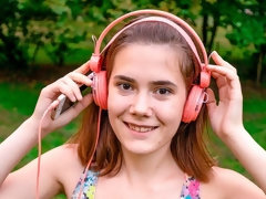 Cul, Sucer une bite, Mignonne, Léchez, Rasée, Cheveux courts, Maigrichonne, Adolescente