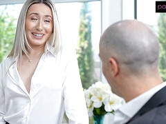 Grosse bite, Sucer une bite, Éjaculation interne, Monstre, Chatte, Serré, Nénés, Mouillée