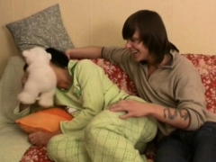 Amateur, Sucer une bite, Brunette brune, En levrette, Hard, Russe, Adolescente, Nénés