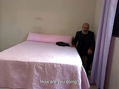 Enthousiasteling, Grote kont, Aangekleed, Stel, Hd, Moeder die ik wil neuken, Slipje, Portugees