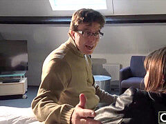 Sucer une bite, Tir de sperme, Adolescente