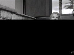 Anal, Masturbation, Monstre, Orgasme, Public, Solo, Jouets, Sous la jupe