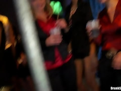 衣服着たままセックス, ダンス, ハードコア, レズビアン, パーティ, ポルノスター, スインガー, 濡れ