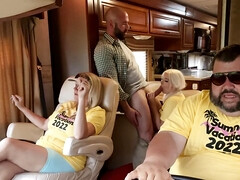 ブロンド, フェラチオ, バック, 顔射, 手コキする, Hd, 自然山雀, アウトドア