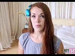 Baby sitter, Sucer une bite, Collège université, Petite femme, Maigrichonne, Adolescente