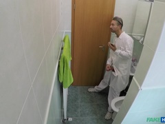 浴室, フェラチオ, イく瞬間, 医者, バック, 看護婦, ハメ撮り, スパンキング