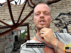 Amateur, Gros seins, Sucer une bite, Allemand, De plein air, Public, Réalité, Tatouage