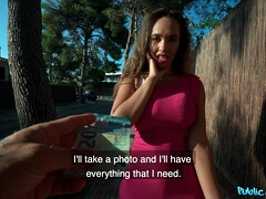 Leie, Grosse titten, Vollbusig, Kehlenfick, Absätze, Latina, Öffentlich, Titten