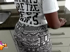 Negro, Morena, Garganta profunda, Corridas faciales, Cocina, Pov, Realidad