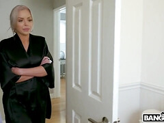 デカ尻, ブロンド, 巨乳な, 中出し, 口内発射, 母, おもらし, オッパイの