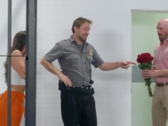 Arsch, Grosse titten, Braunhaarige, Hardcore, Hd, Ehemann, Polizei, Ehefrau