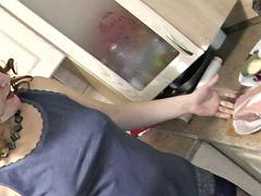 Leie, Grosse titten, Handjob, Absätze, Höschen, Öffentlich, Unter dem rock, Ehefrau