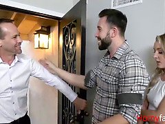 Blasen, Papi, Kehlenfick, Hundestellung, Hardcore, Hd, Taboo, Flotter dreier