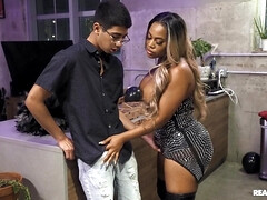 Amateur, Negro, Mamada, Interracial, Cocina, Al aire libre, Fiesta, Coño