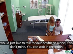 Amateur, Éjaculation interne, En levrette, Petite amie, Branlette thaïlandaise, Infirmière, Chatte, Voyeur