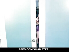 Best Friends have their 1st Orgy