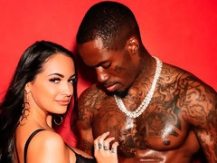 Большая жопа, Большие сиськи, Минет, Брюнетки, Ласковые ручки, Межрасовый секс, Киски, Бритые