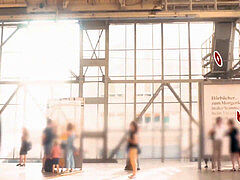 Alemán, Latina, Al aire libre, Pequeña, Público, Flaco, Adolescente