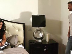 Grosser arsch, Fingern, Handjob, Küssen, Lecken, Muskel, Orgasmus, Rau