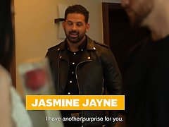 Lorenzo viota watches his wife Jasmine Jayne get her shaved pussy pounded in Cuck4K video